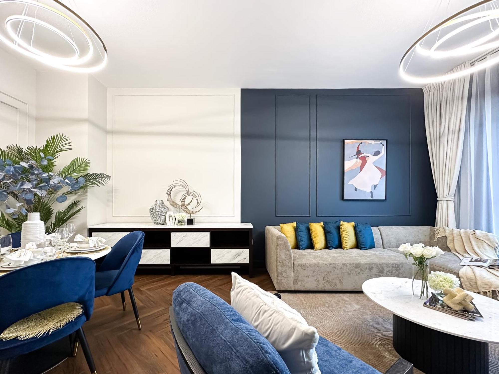 Trophy Starlight Lux Upgraded 1br In Marina Apartment